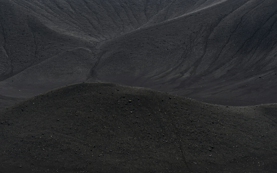 Why Do a Dark Retreat?